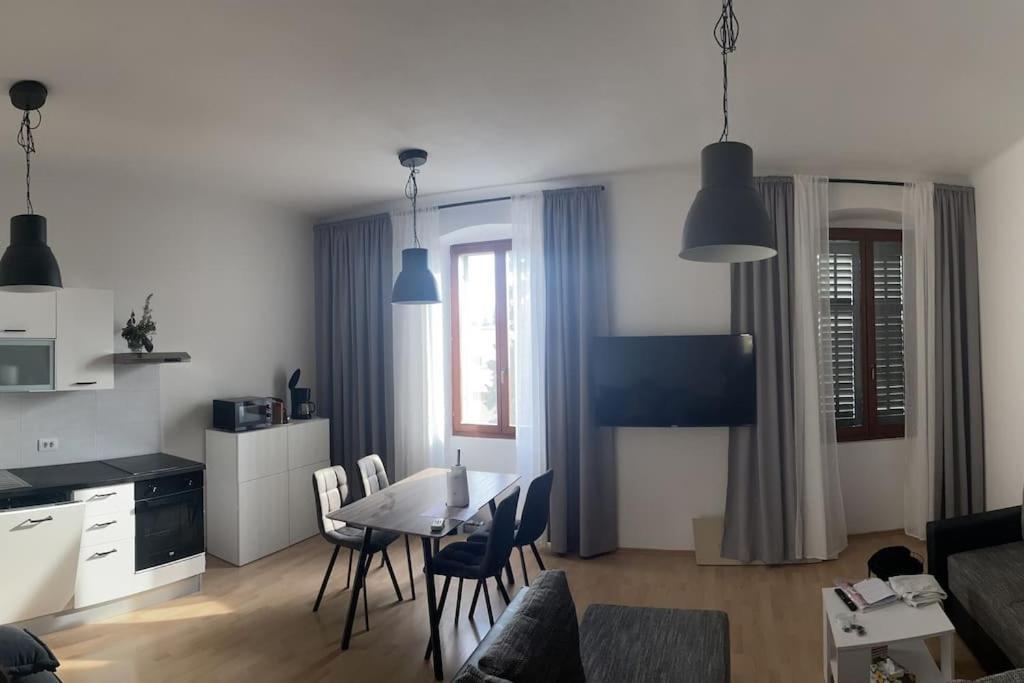 Elena Appartement Rovinj Buitenkant foto